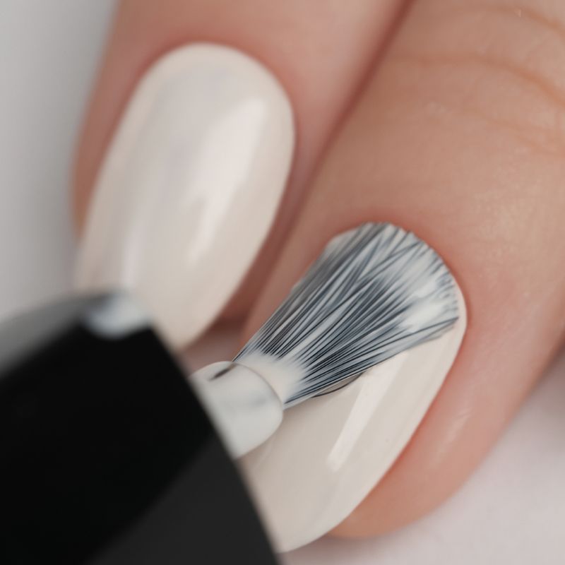 ULTRA STRONG NAIL POLISH 005 ANTIQUE WHITE